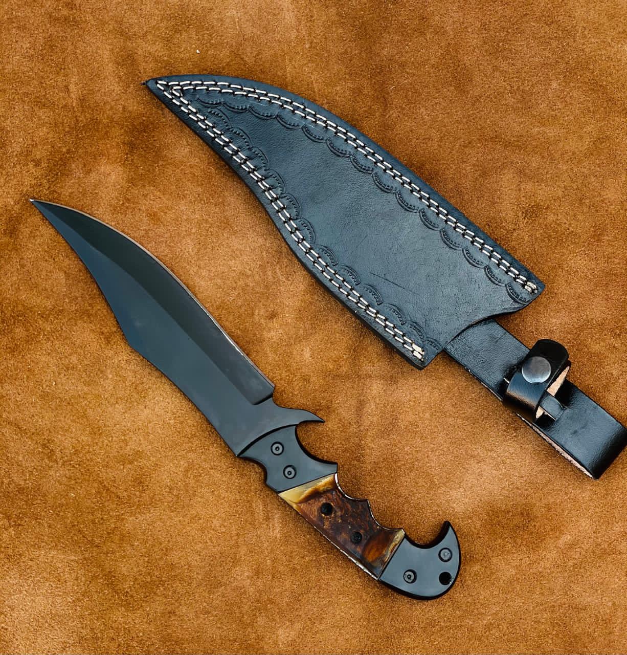 Professional Hand Forged Japanese High Carbon Steel Ultra Sharped Kitchen Chef Knife With Hand Stitched Leather Sheath